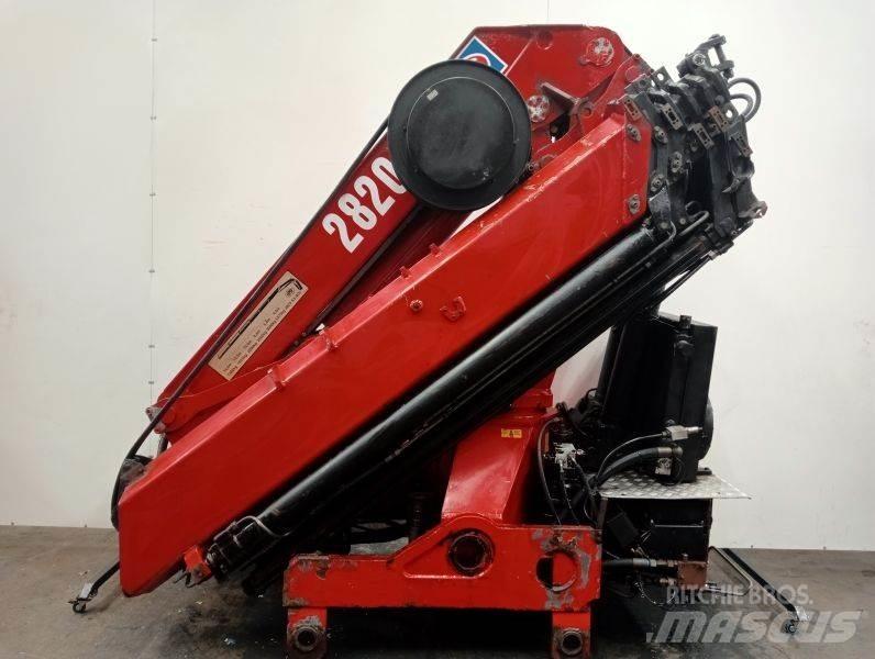 HMF 2820 K5 Grue auxiliaire