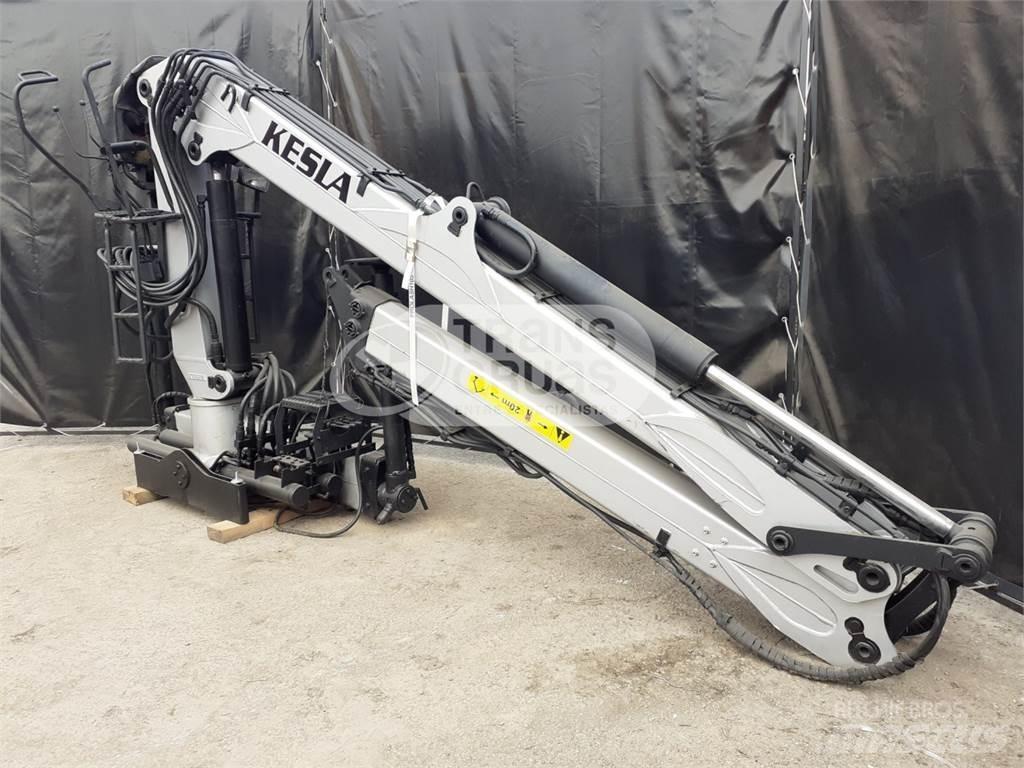 Kesla 2009L Grue, Chargeur