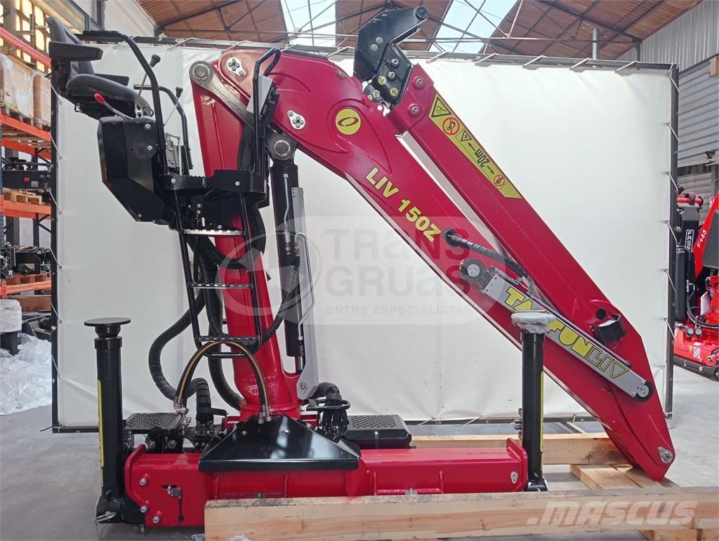Tajfun Liv L150Z.96 Grue, Chargeur