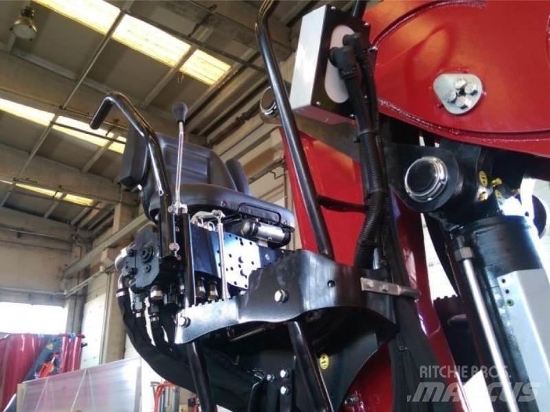 Tajfun Liv L170Z.96 Grue, Chargeur