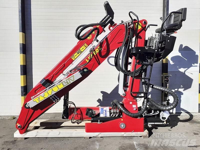 Tajfun Liv L80Z.73 Grue, Chargeur