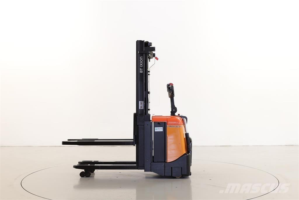 BT SPE125L Gerbeur accompagnant