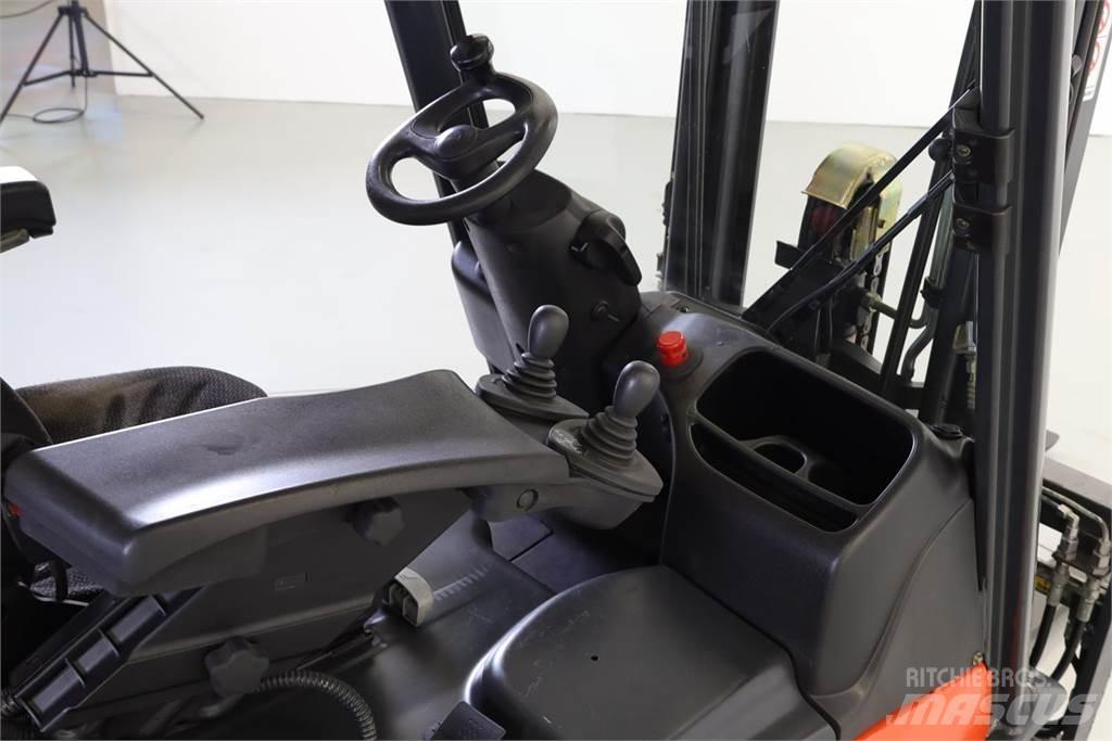 Linde E16L-01 Chariots élévateurs électriques