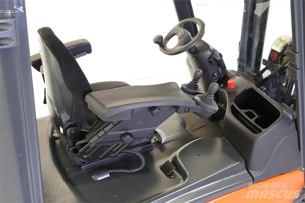 Linde E16L-01 Chariots élévateurs électriques