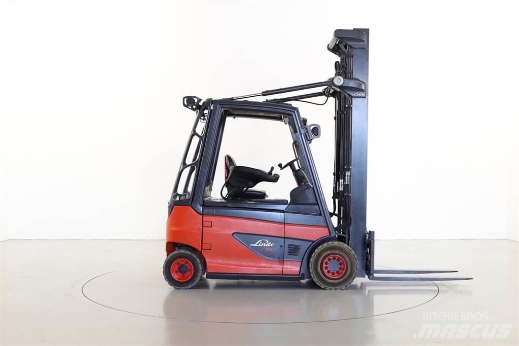 Linde E25-01 387 Chariots élévateurs électriques
