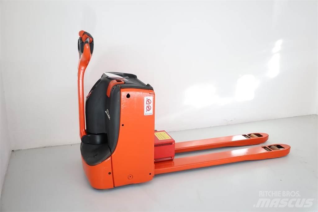 Linde T-18 Transpalette accompagnant