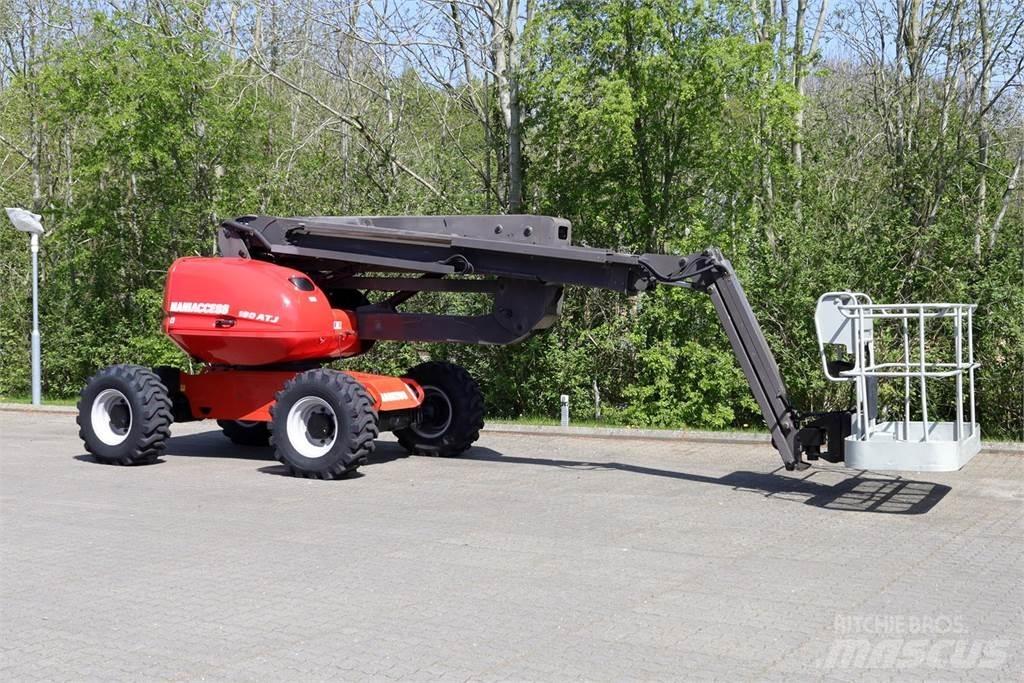 Manitou 180 ATJ Nacelles articulées