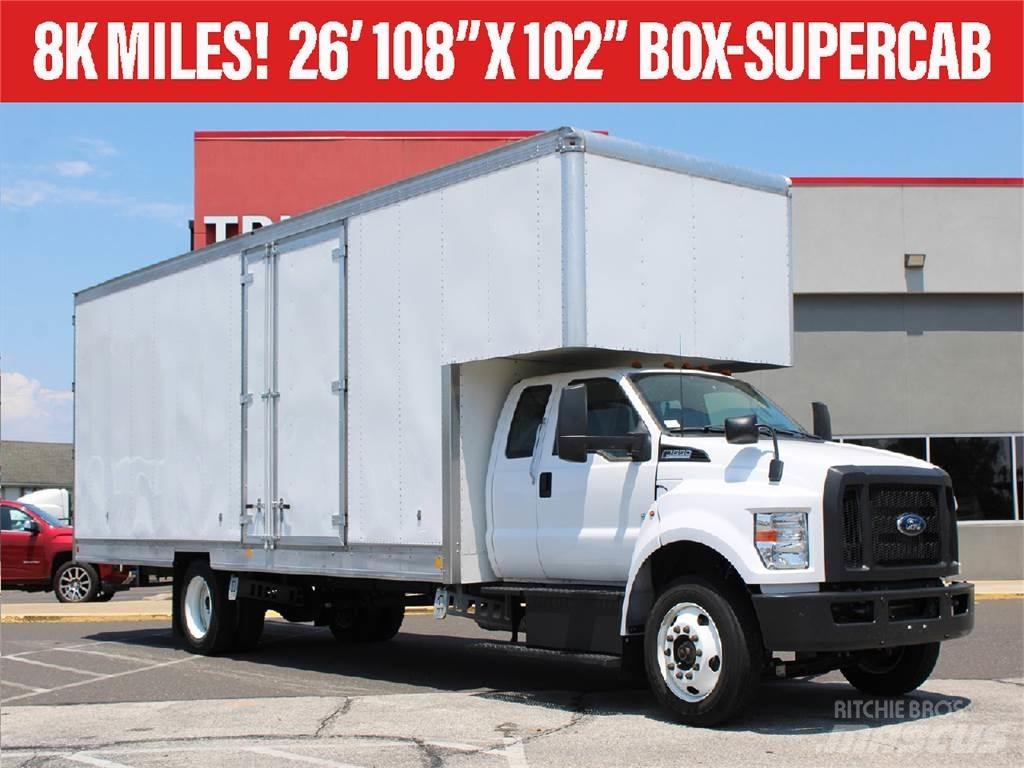 Ford F-650 Camion Fourgon