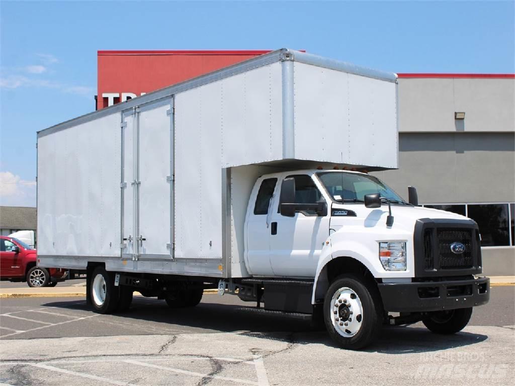 Ford F-650 Camion Fourgon