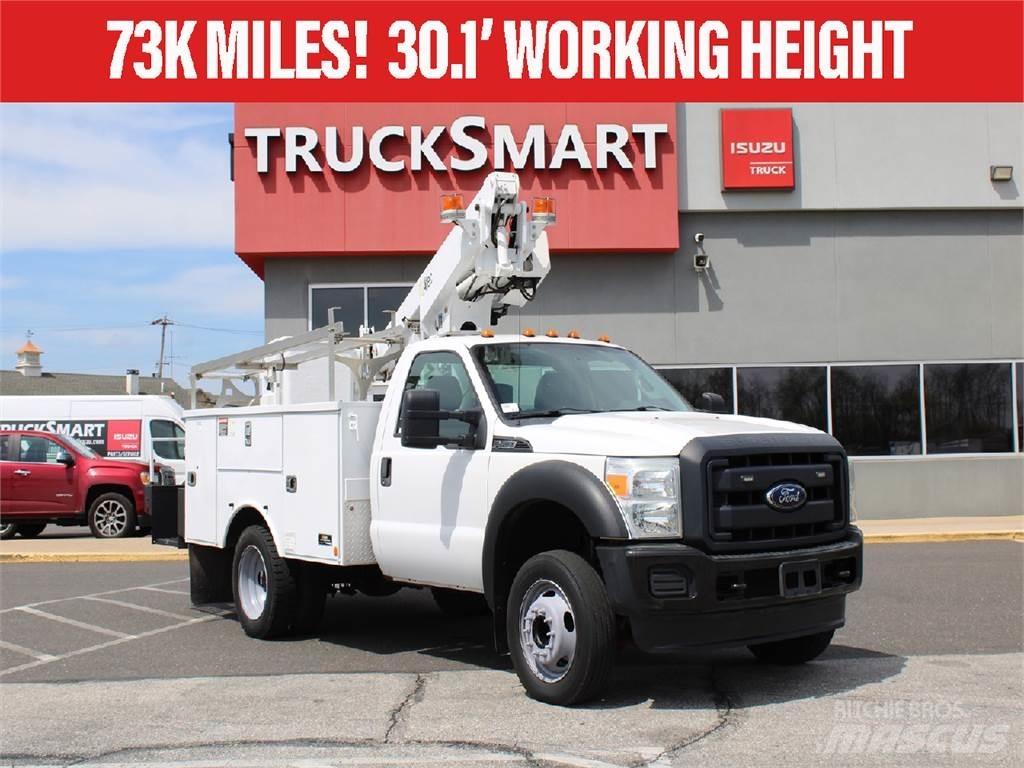 Ford F450 Camions et véhicules municipaux