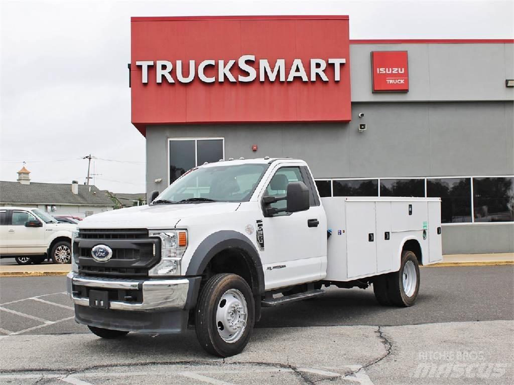 Ford F550 Camions et véhicules municipaux