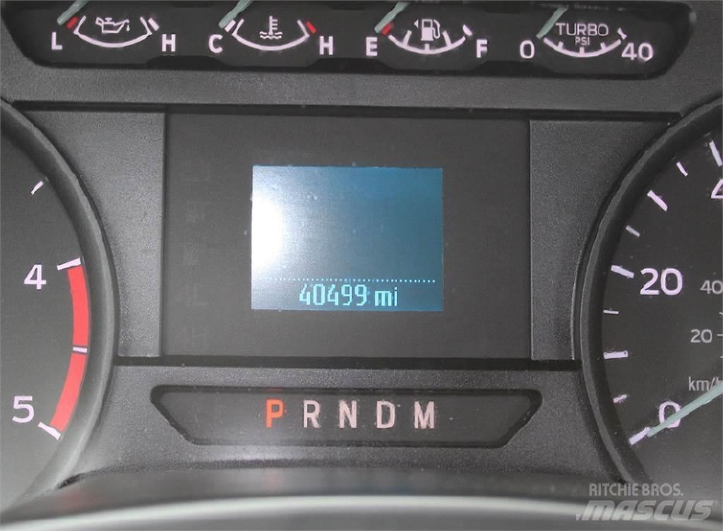 Ford F550 Camions et véhicules municipaux