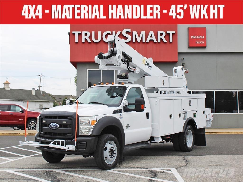 Ford F550 Camions et véhicules municipaux