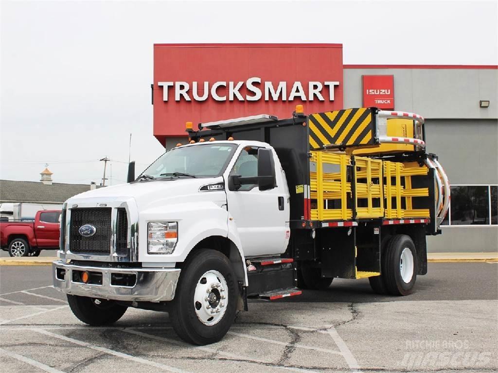 Ford F650 Camions et véhicules municipaux
