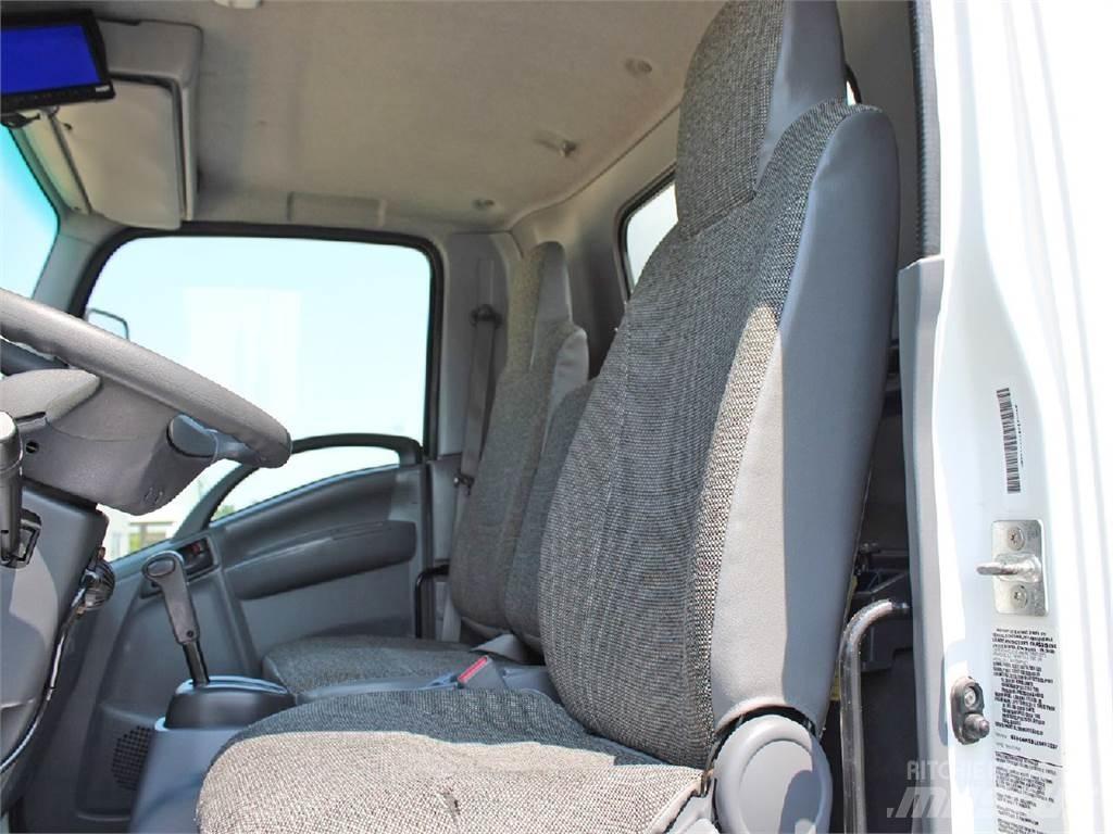 Isuzu NPR-HD Camion Fourgon
