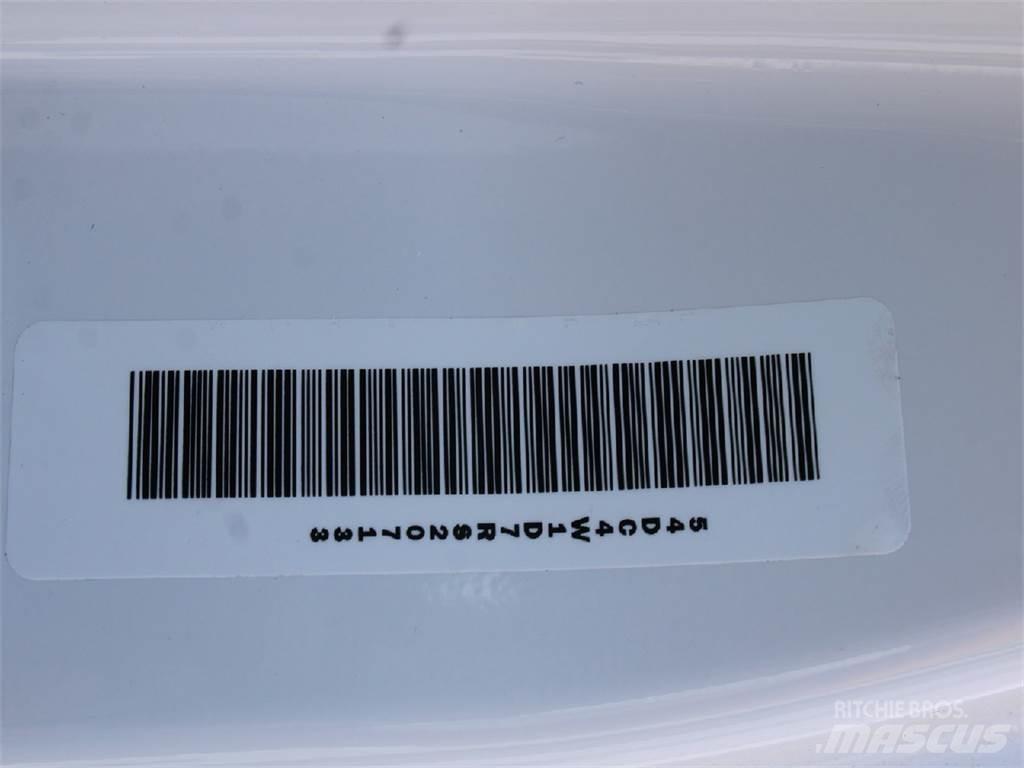 Isuzu NPR-HD Camion ampliroll