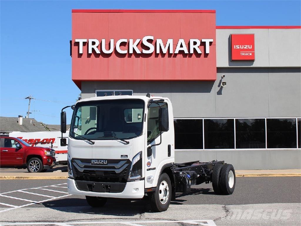 Isuzu NPR-HD Camion plateau