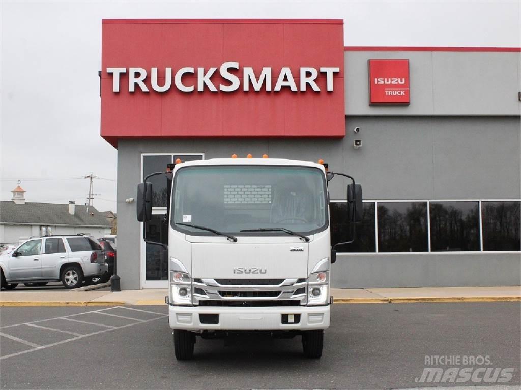 Isuzu NRR Camion plateau