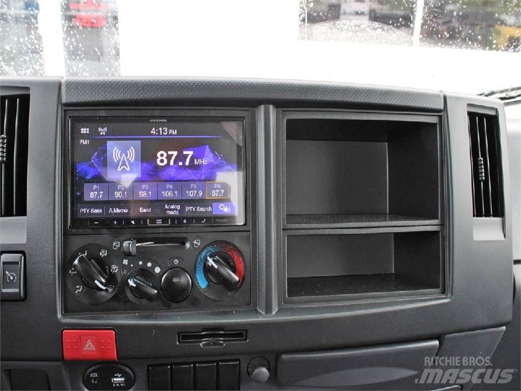 Isuzu NRR Camion Fourgon