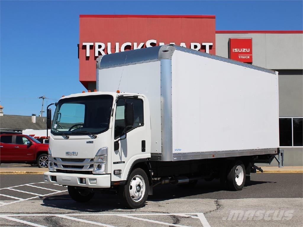 Isuzu NRR Camion Fourgon