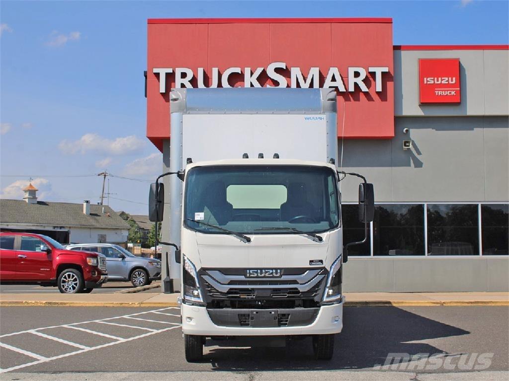 Isuzu NRR Camion Fourgon