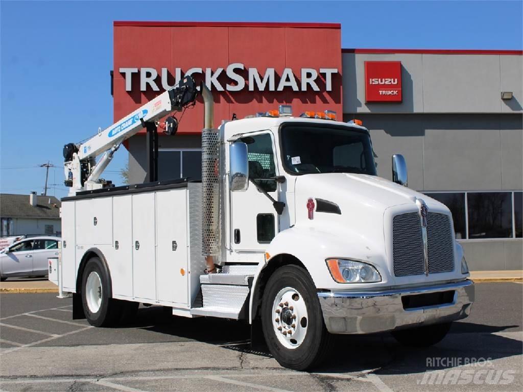 Kenworth T370 Camion plateau ridelle avec grue