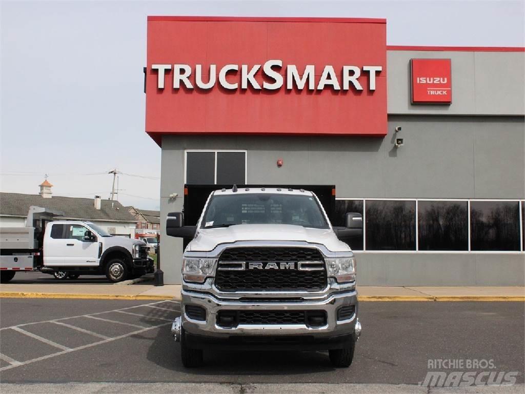 RAM 3500 Camion plateau
