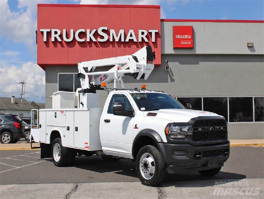 RAM 5500 Camions et véhicules municipaux