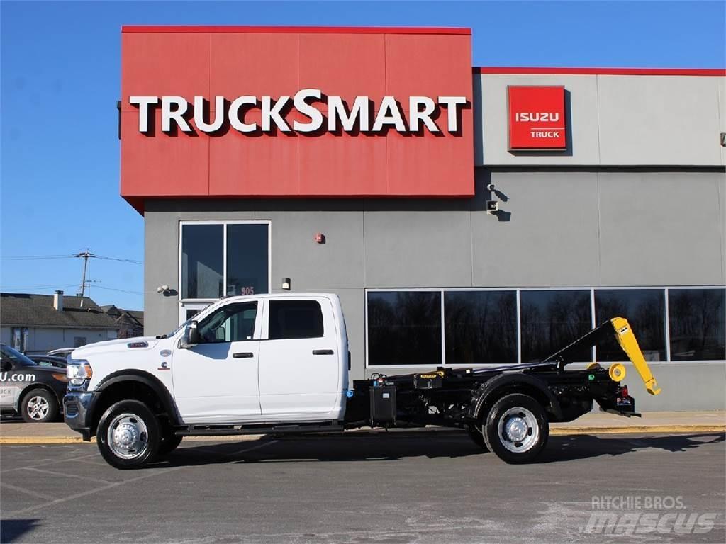 RAM 5500 Camion benne