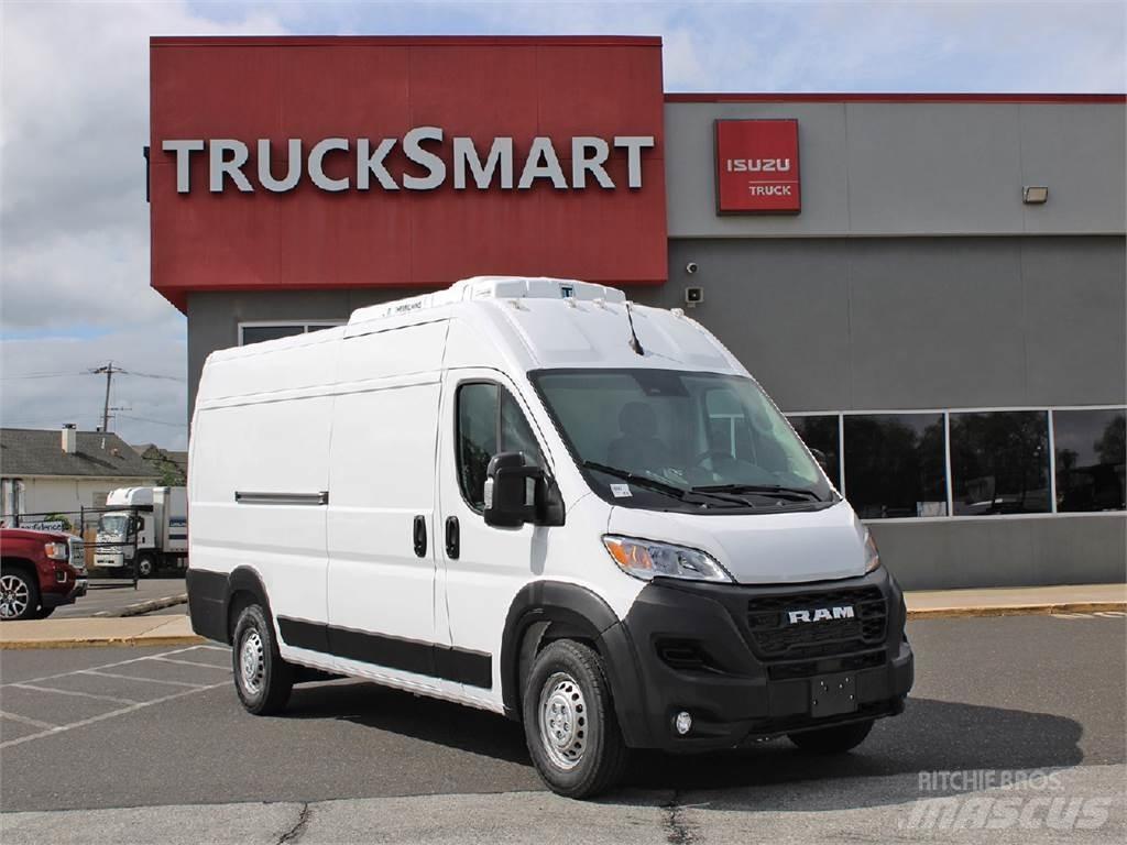 RAM PROMASTER Camion frigorifique