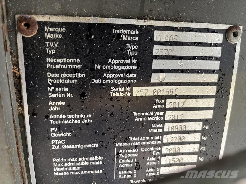 CLAAS 3300 Presse cubique