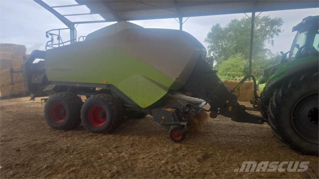 CLAAS 3300 Presse cubique