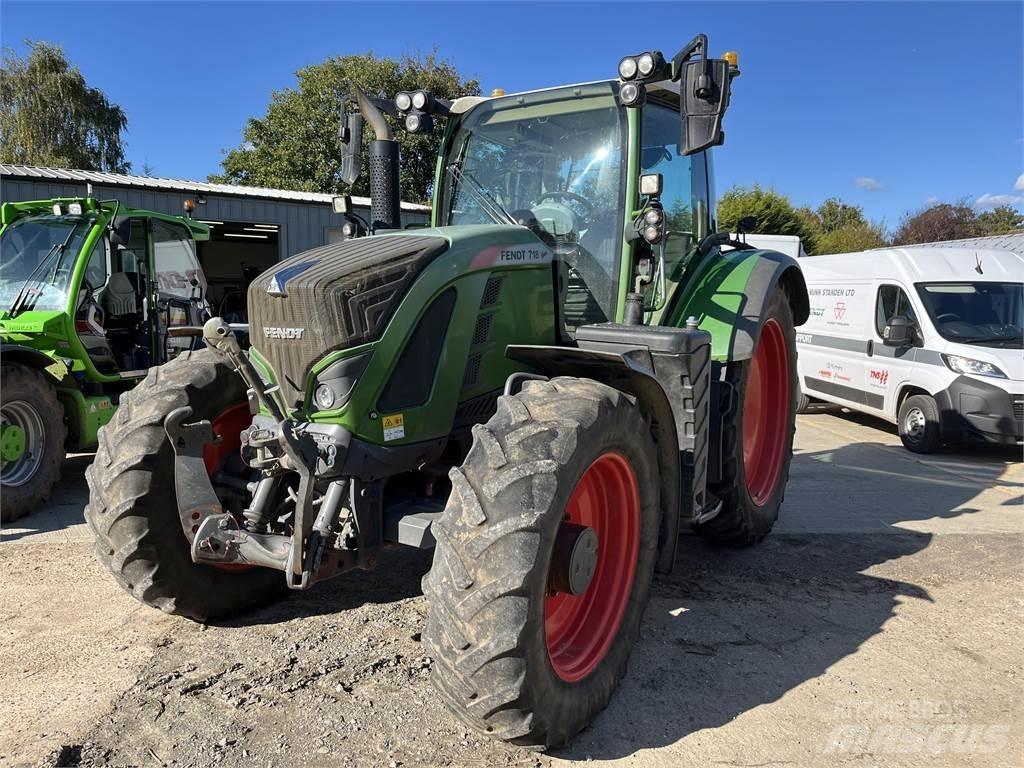Fendt 718 Tracteur