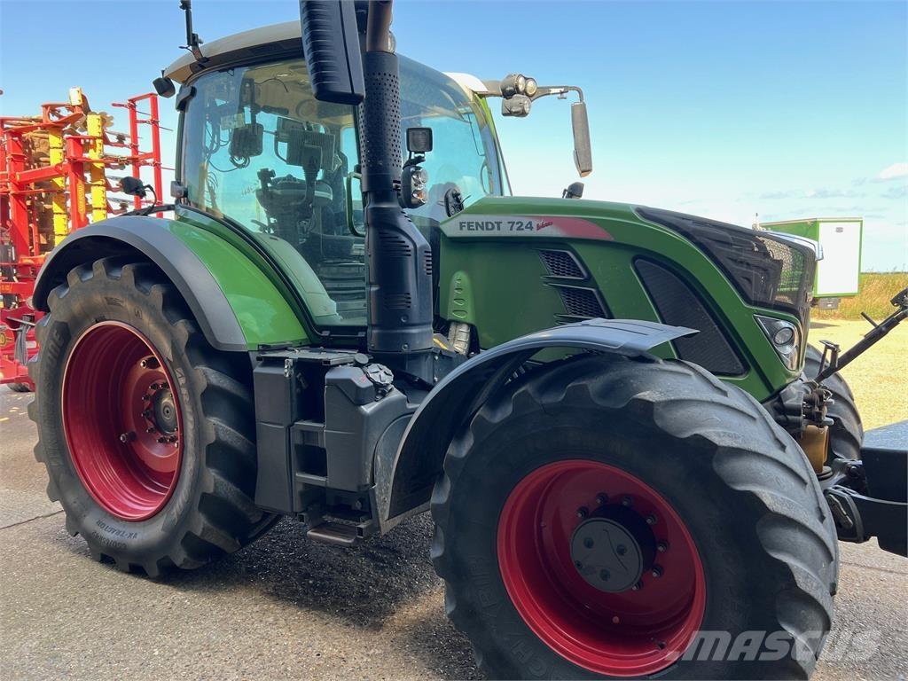 Fendt 724 Tracteur