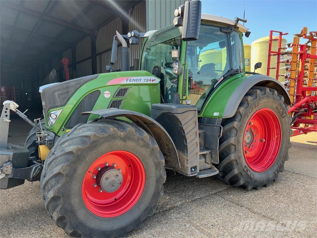 Fendt 724 Tracteur