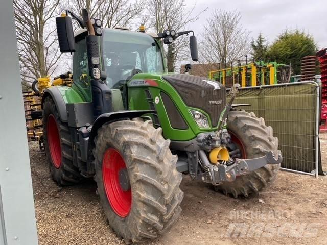 Fendt 724 DEMO Tracteur