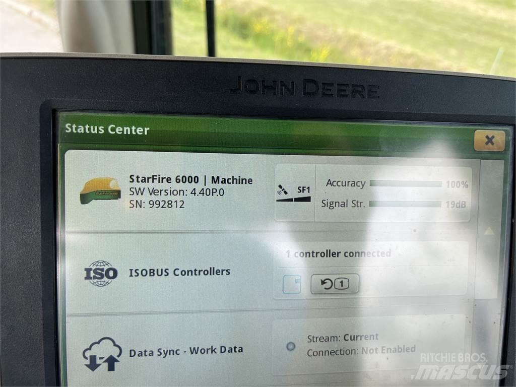John Deere 6215R Tracteur