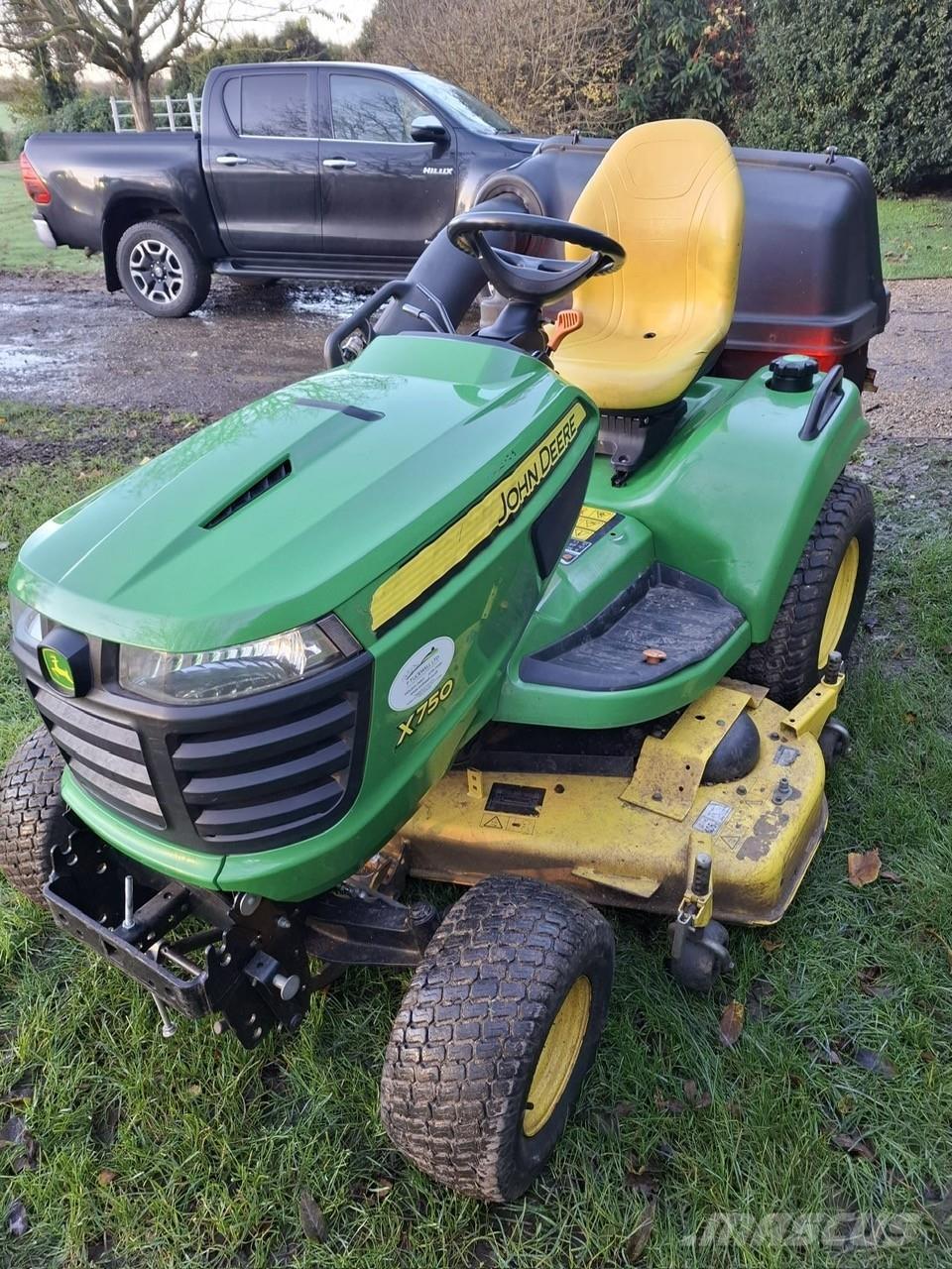 John Deere X750 Faucheuse