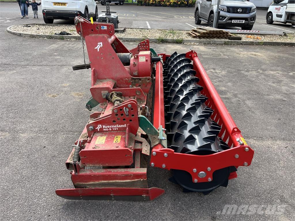Kverneland 3M NGS Herse combinée