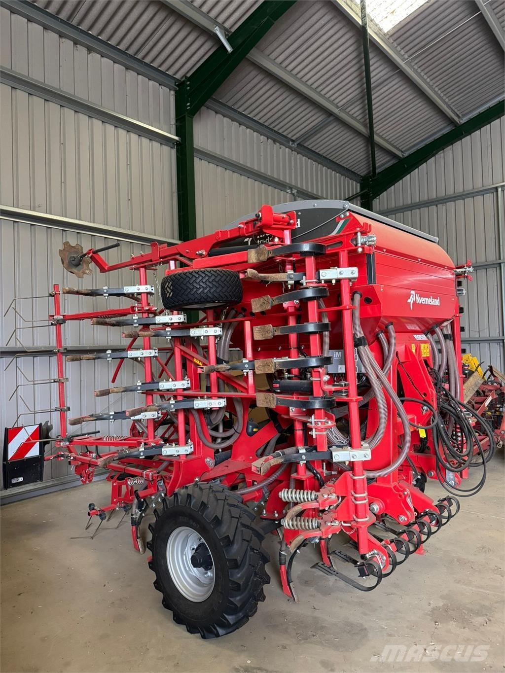 Kverneland 4.8M Agriculture - Autres