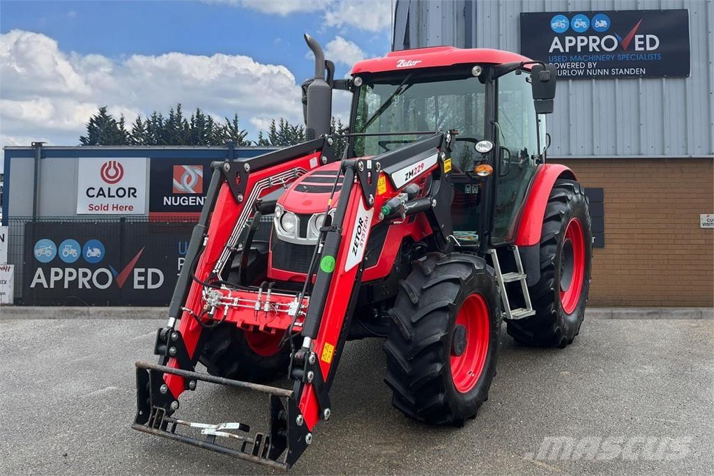 Zetor PROXIMA Tracteur