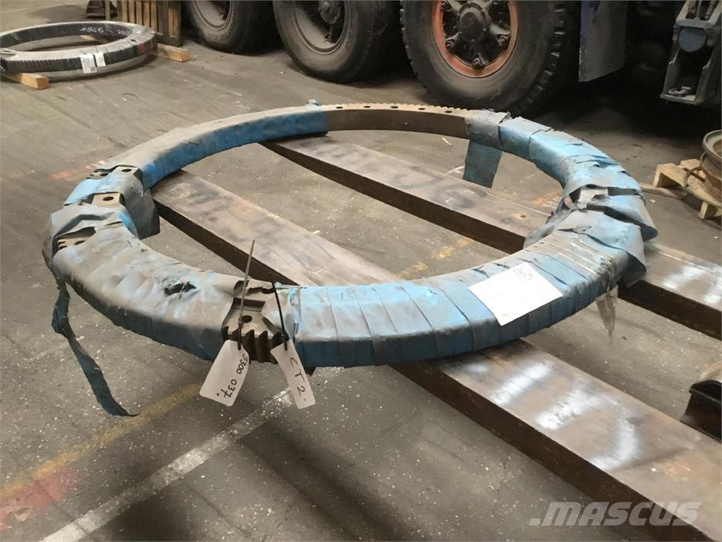  CT 2 slew ring Accessoires et pièces pour grue