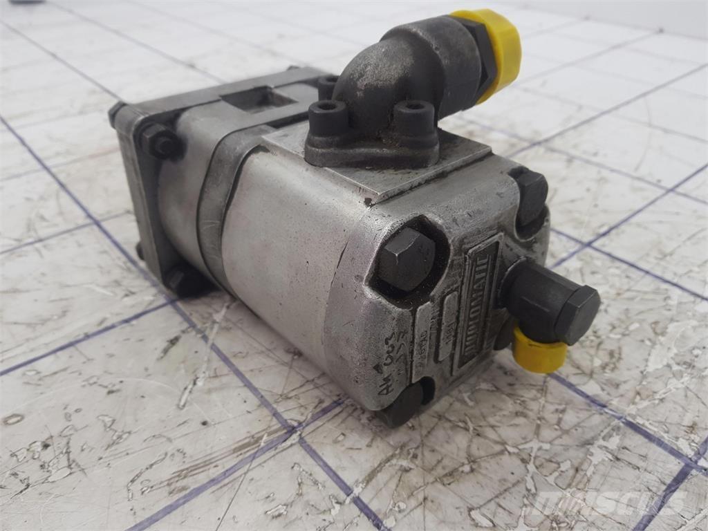  Duplomatic gear pump Accessoires et pièces pour grue