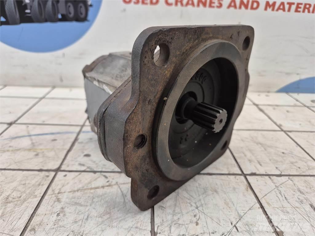  Gear pump Accessoires et pièces pour grue