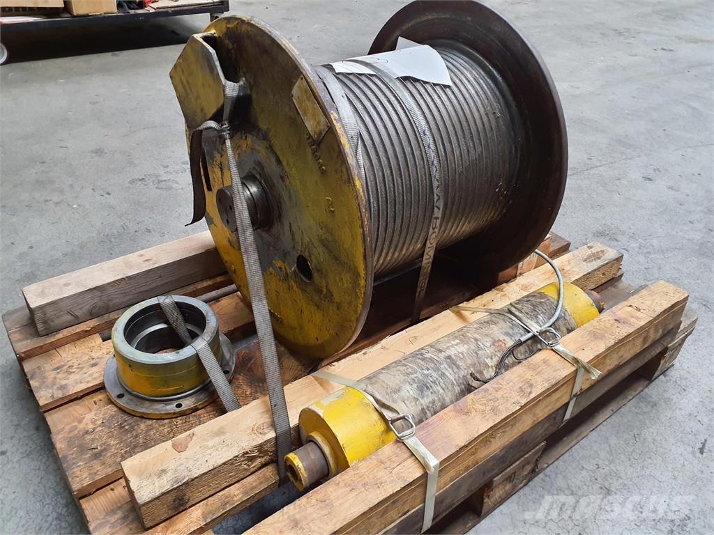 Grove GMK 3050 winch Accessoires et pièces pour grue