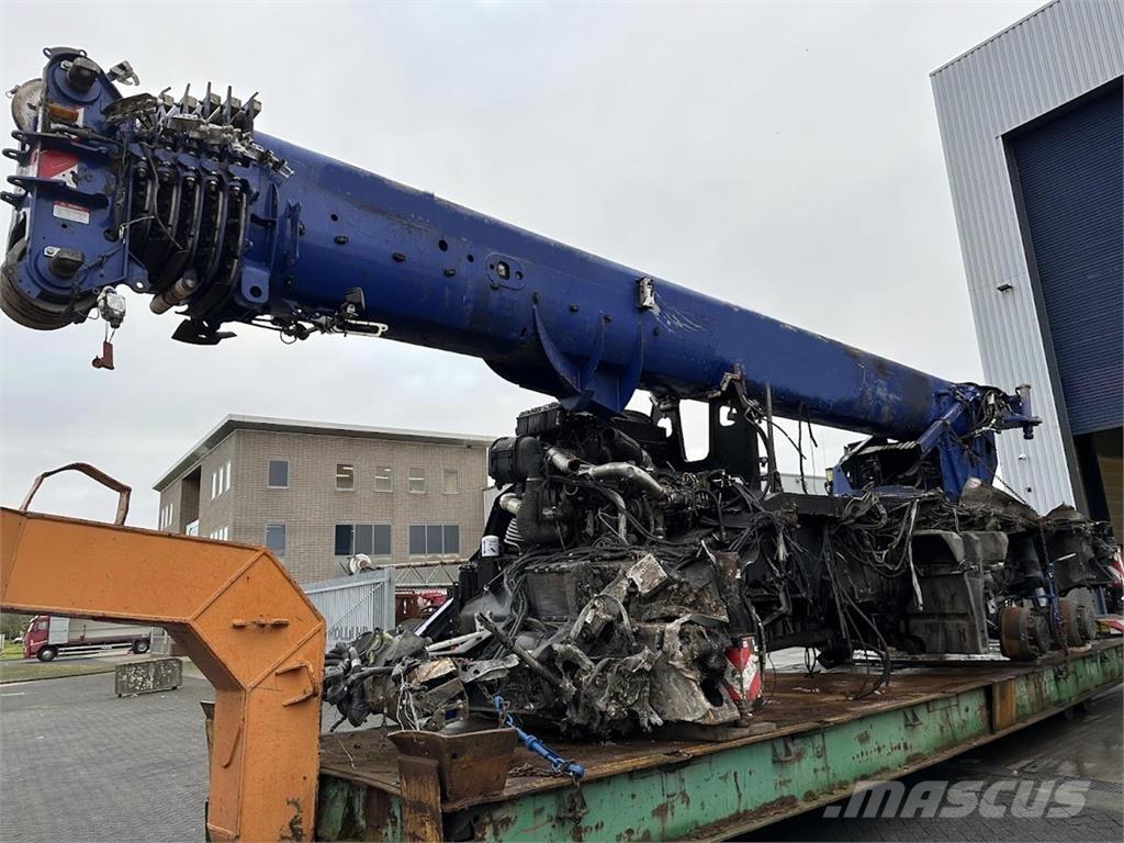 Grove GMK 4090 Grues tout terrain