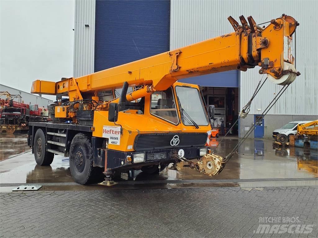 Krupp 25 GMT/AT Grues tout terrain