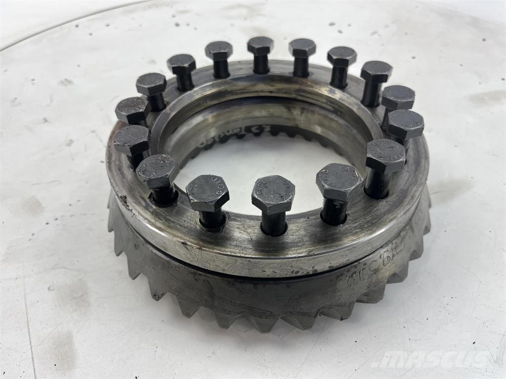 Krupp KMK diff box Accessoires et pièces pour grue