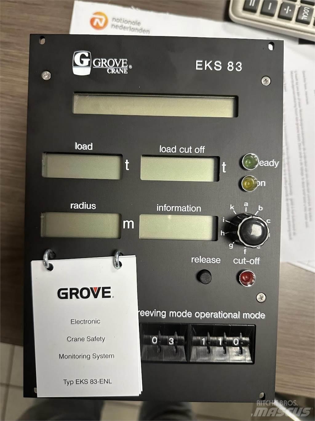 Krupp KMK EKS 83 Accessoires et pièces pour grue
