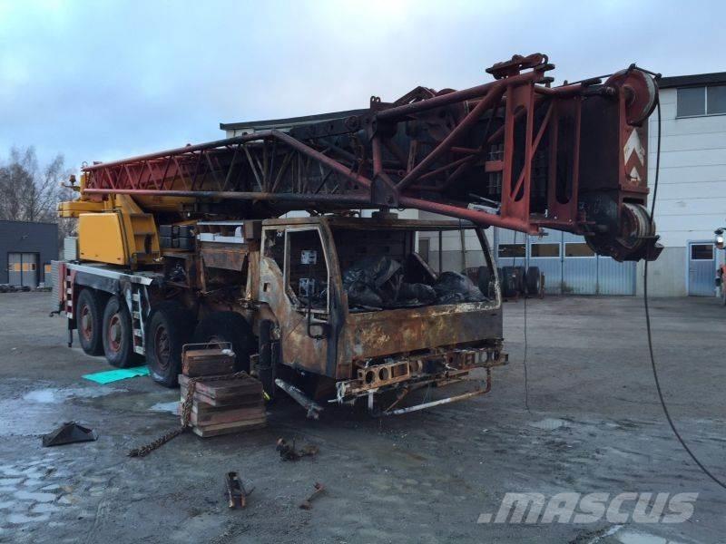 Liebherr LTM 1060-2 Grues tout terrain